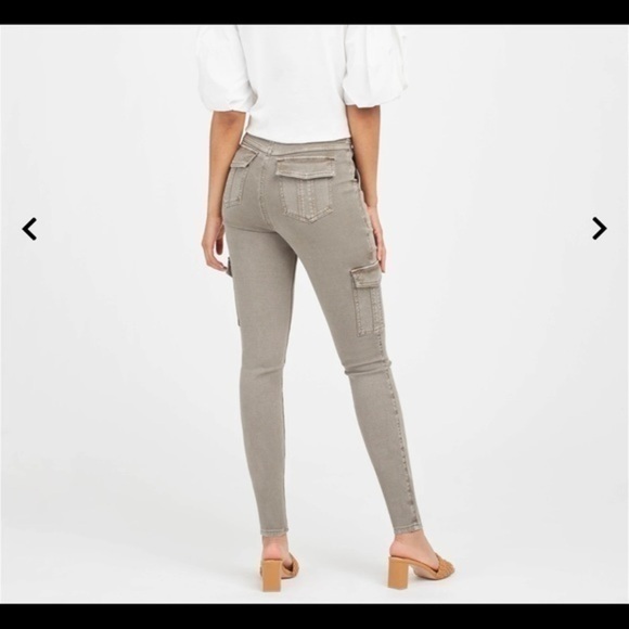 SPANX Stretch Twill Ankle Cargo Pant women size small - Picture 6 of 6